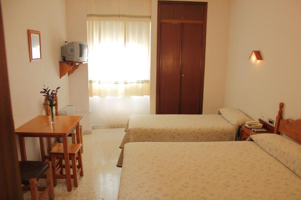 Hotel Abadi Córdoba Szoba fotó